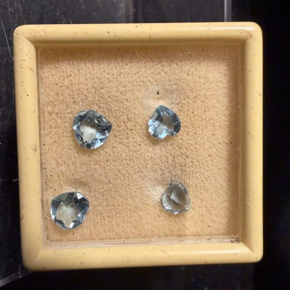 4pc Loose Aquamarine Heart Faceted Gemstones 6x6mm 4.5mm Thick Light Blue
